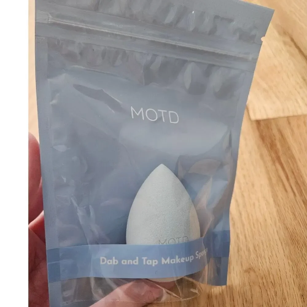 MOTD Dab and Tap Makeup Sponge Beauty Blender Latex Free Vegan NEW